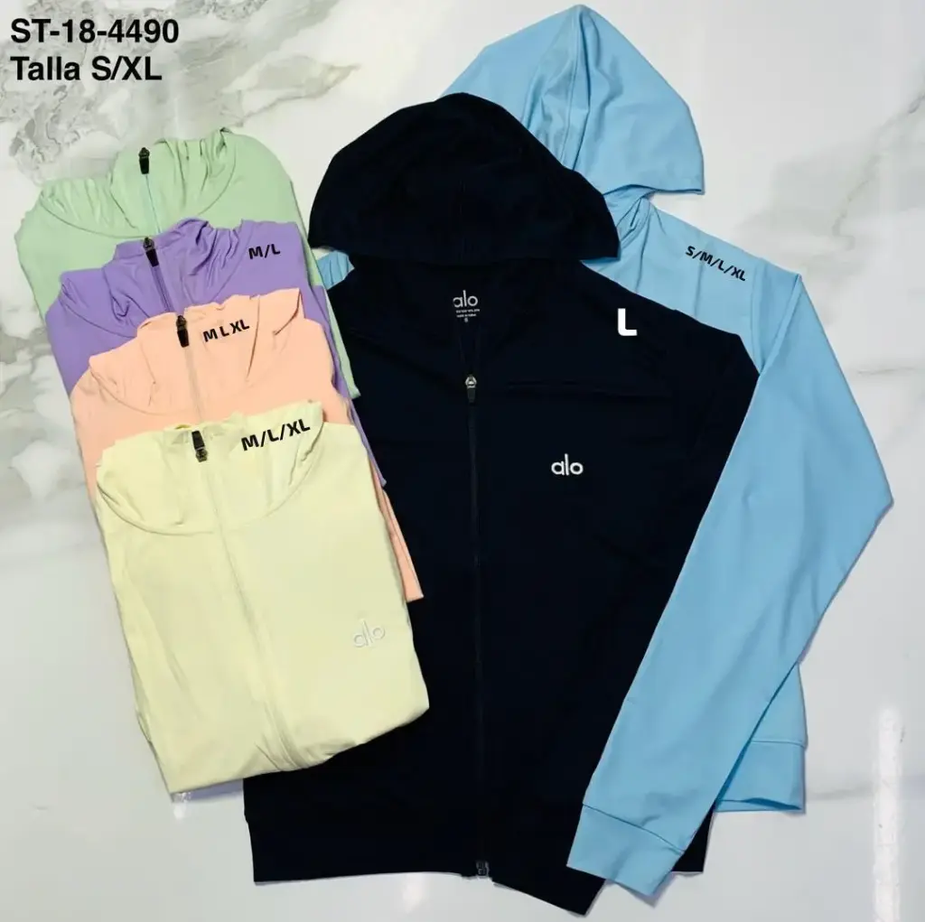 JACKET DEPORTIVO CON CAPUCHA ALO 