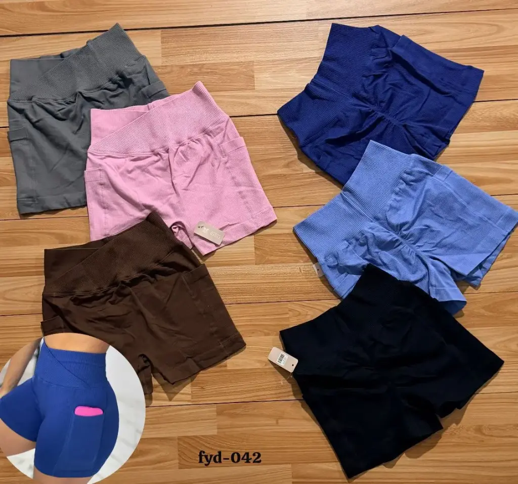 SHORT CON BOLSILLO ACANALADO FYD-042