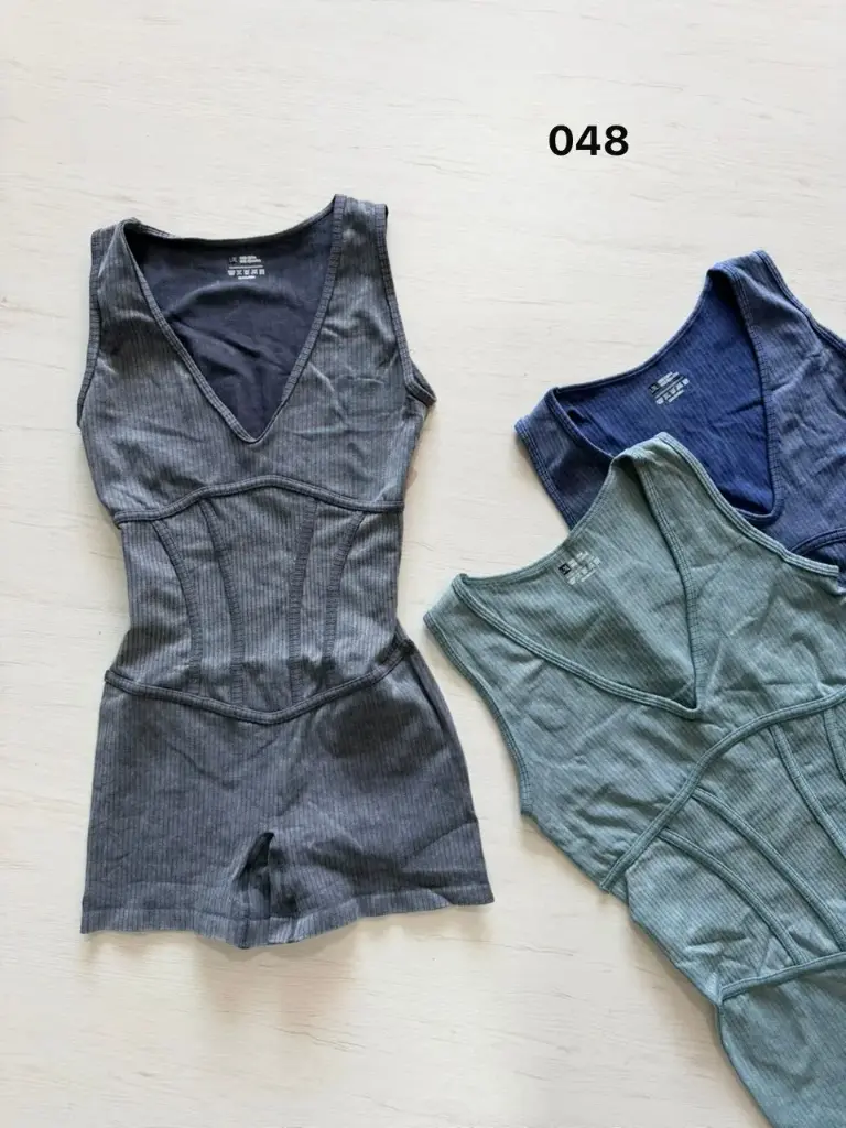 ENTERIZO SIN MANGAS PREMIUM